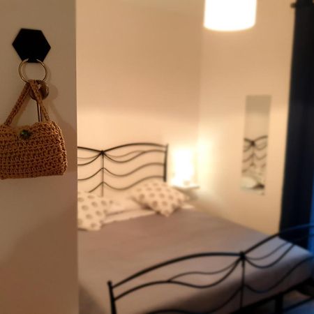 فندق Residenza Tarzana باليرمو الغرفة الصورة